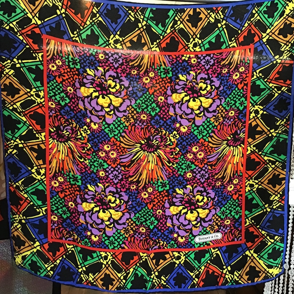 Vintage Tiffany & co. scarf with tags